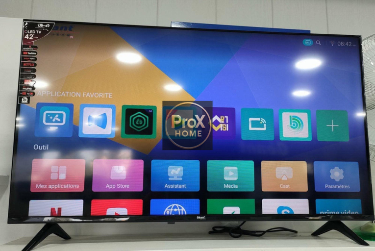 Télevision Géant QLED TV 42“
